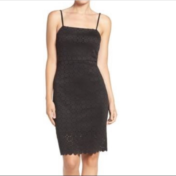 Trina Turk Dresses & Skirts - TRINA TURK PERNILLA LASER CUT STRETCH SHEATH DRESS